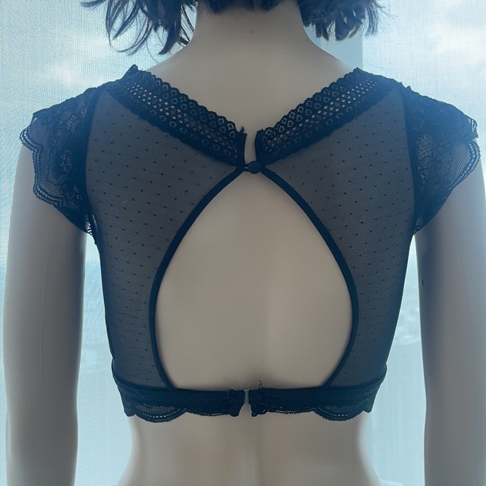 “Heidi” swiss lace polka dot crop top